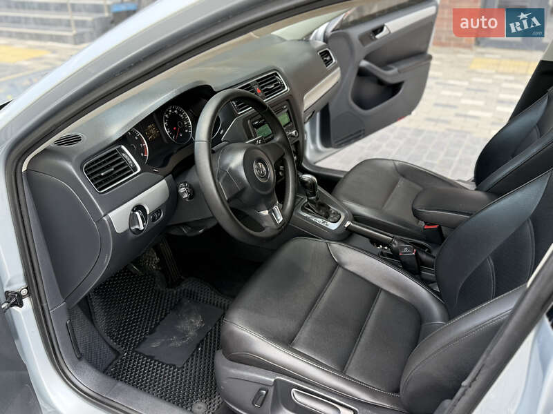 Седан Volkswagen Jetta 2013 в Полтаве