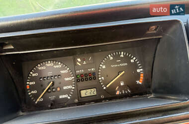 Седан Volkswagen Jetta 1990 в 