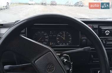 Седан Volkswagen Jetta 1984 в 