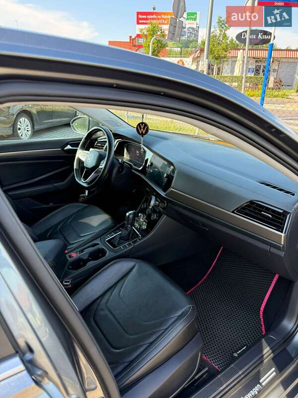 Седан Volkswagen Jetta 2018 в Хмельницькому