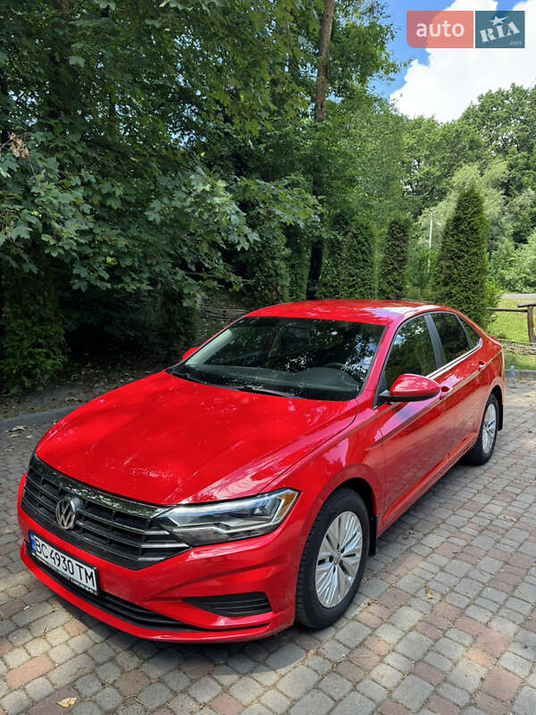 Седан Volkswagen Jetta 2019 в Трускавце
