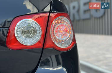Седан Volkswagen Jetta 2006 в 