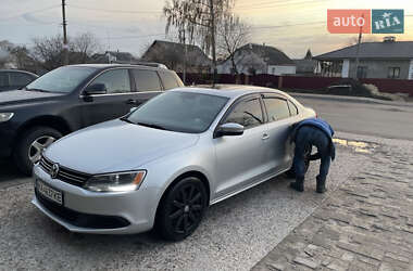 Седан Volkswagen Jetta 2010 в Борисполе