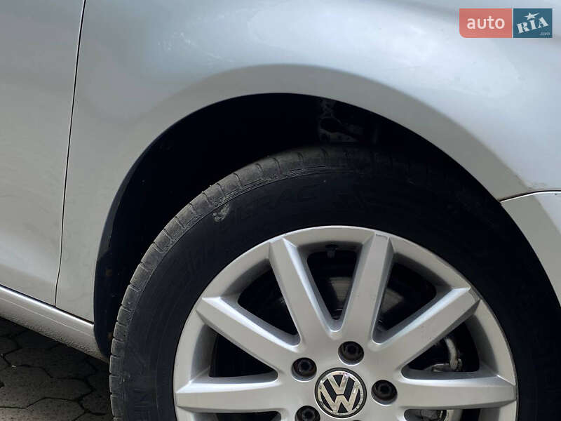 Седан Volkswagen Jetta 2007 в Самборе
