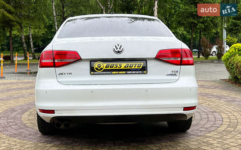 Седан Volkswagen Jetta 2014 в Львове