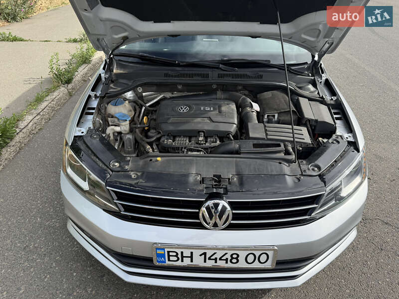 Седан Volkswagen Jetta 2015 в Одессе