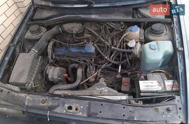 Седан Volkswagen Jetta 1991 в 