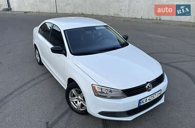 Седан Volkswagen Jetta 2013 в Киеве