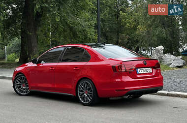 Седан Volkswagen Jetta 2013 в Харкові