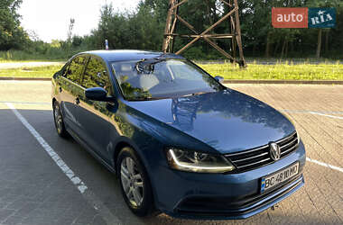 Седан Volkswagen Jetta 2017 в Львове