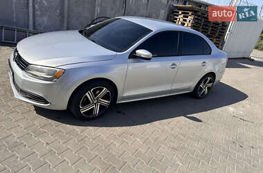 Седан Volkswagen Jetta 2013 в Одесі