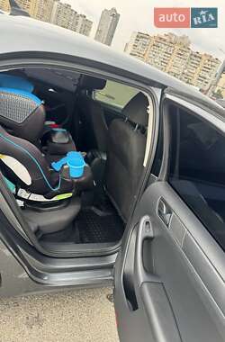Седан Volkswagen Jetta 2015 в 