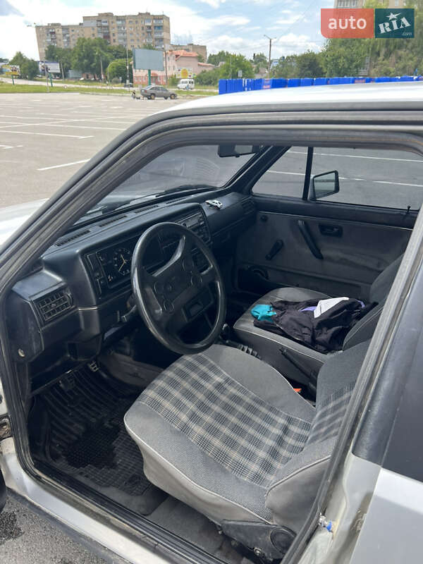 Седан Volkswagen Jetta 1986 в Каменец-Подольском