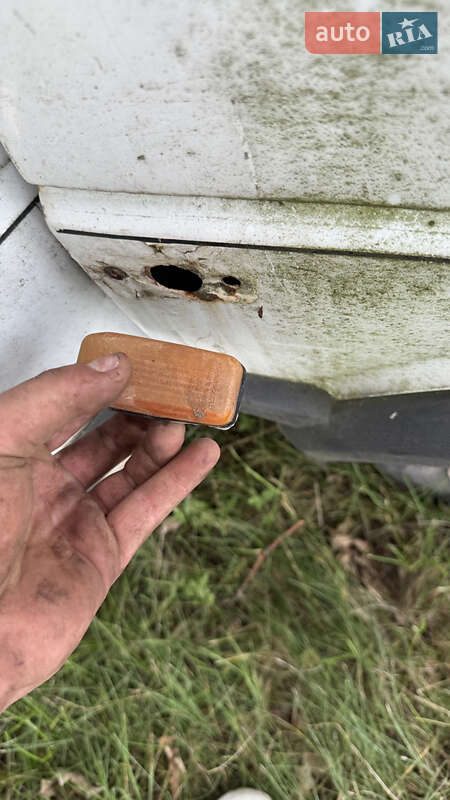 Седан Volkswagen Jetta 1988 в Радехові