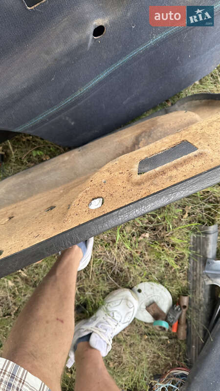 Седан Volkswagen Jetta 1988 в Радехові