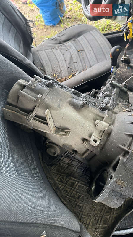 Седан Volkswagen Jetta 1988 в Радехові