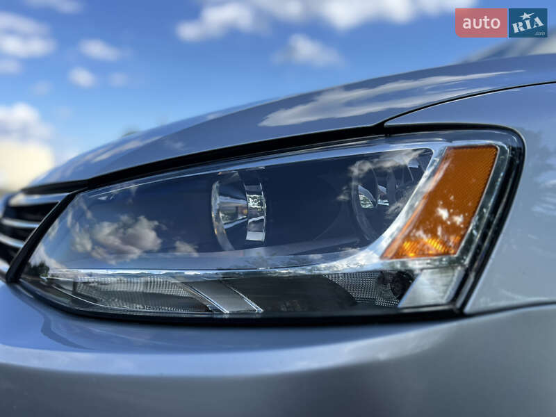Седан Volkswagen Jetta 2012 в Киеве