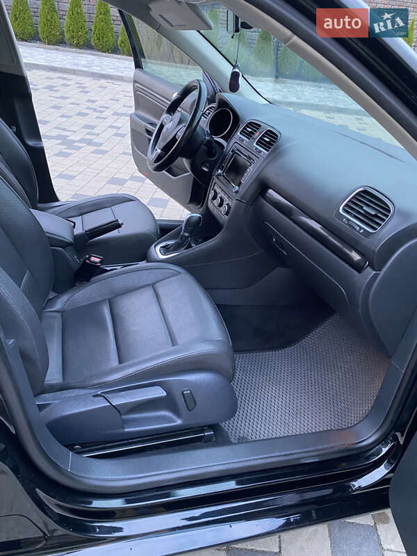 Универсал Volkswagen Jetta 2014 в Ровно