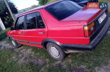 Седан Volkswagen Jetta 1988 в Гадячі