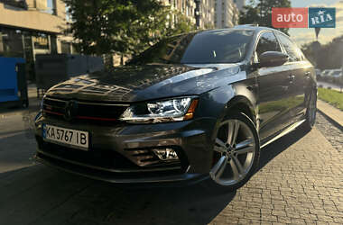 Седан Volkswagen Jetta 2017 в Києві