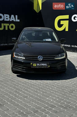 Седан Volkswagen Jetta 2016 в Львове