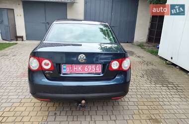 Универсал Volkswagen Jetta 2005 в 