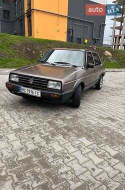 Седан Volkswagen Jetta 1986 в Ровно
