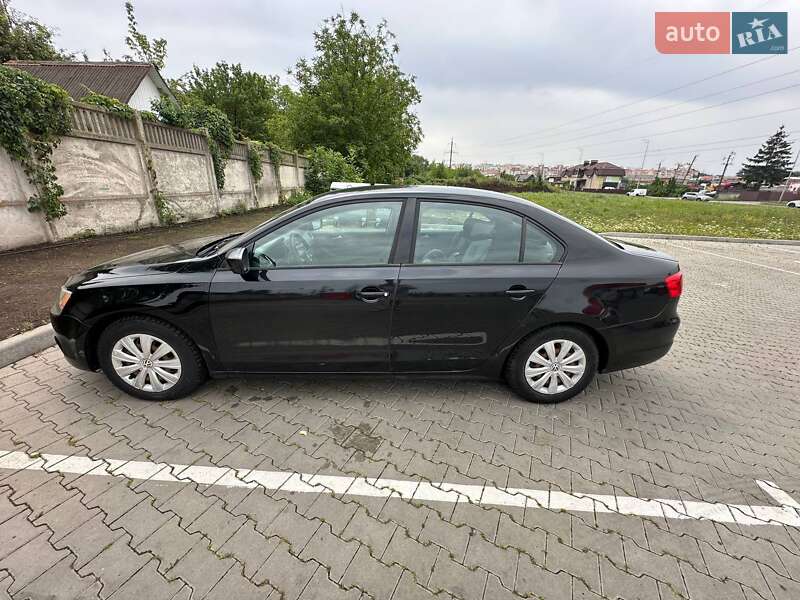 Седан Volkswagen Jetta 2014 в Вінниці