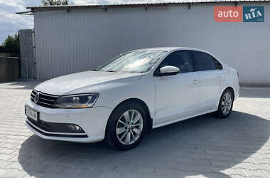 Седан Volkswagen Jetta 2016 в Тернополе