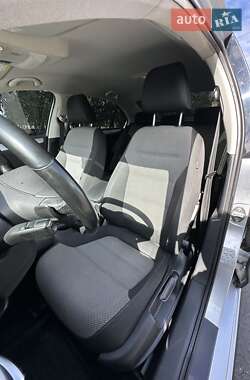 Седан Volkswagen Jetta 2013 в 
