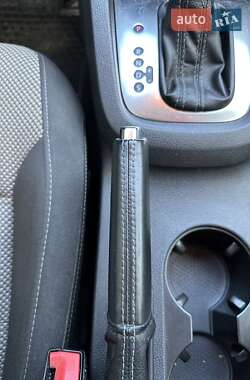 Седан Volkswagen Jetta 2013 в 