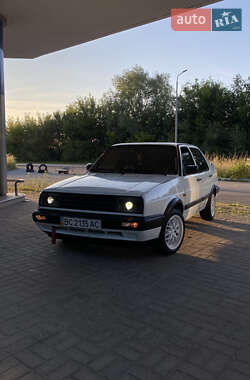 Седан Volkswagen Jetta 1985 в Городке