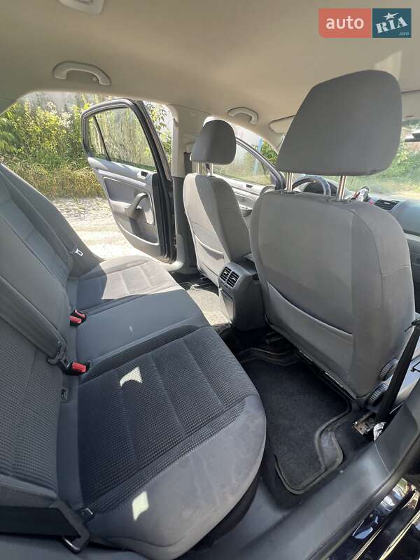 Седан Volkswagen Jetta 2008 в Тернополі