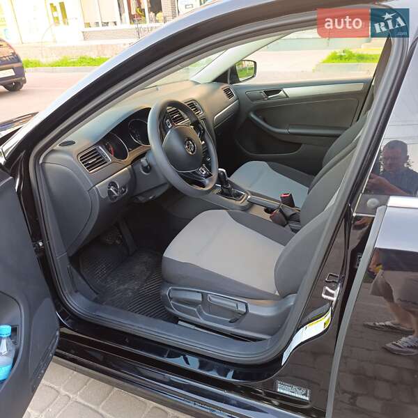 Седан Volkswagen Jetta 2017 в Ніжині фото 11 Седан Volkswagen Jetta 2017 в Ніжині