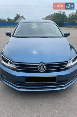 Седан Volkswagen Jetta 2015 в Борисполе