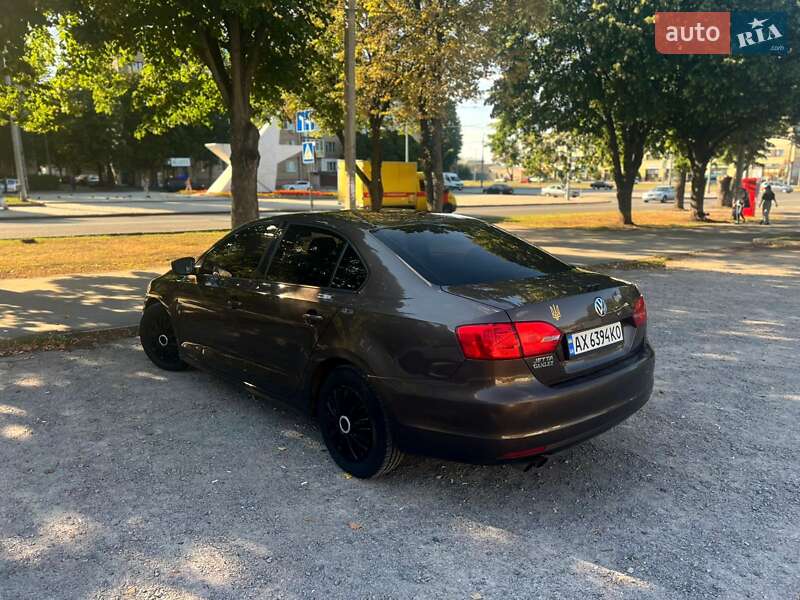 Volkswagen Jetta 2010