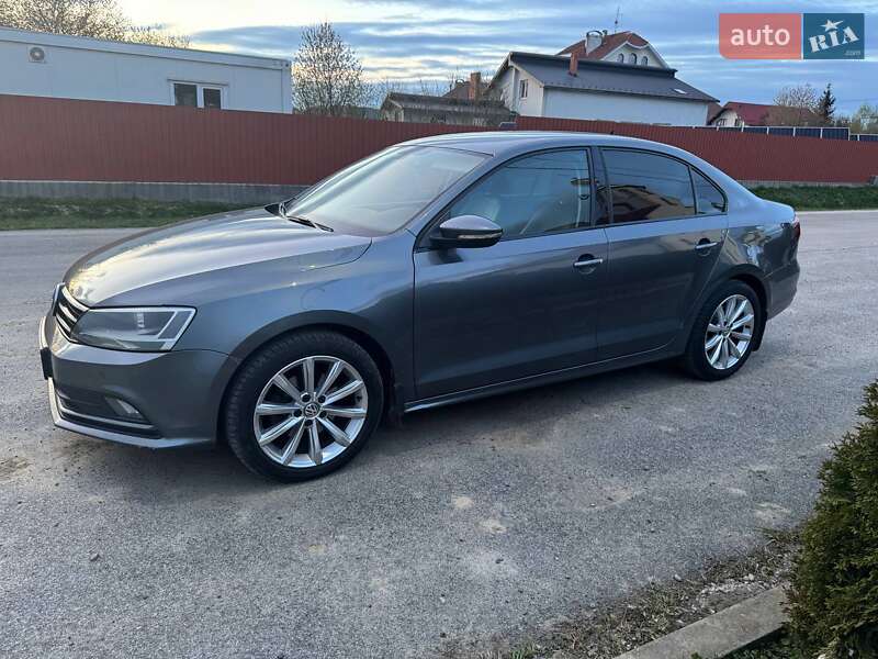 Седан Volkswagen Jetta 2016 в Ужгороде фото 10 Седан Volkswagen Jetta 2016 в Ужгороде