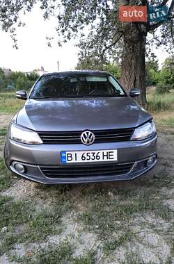 Седан Volkswagen Jetta 2012 в Полтаві