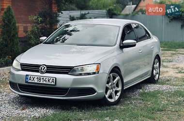 Седан Volkswagen Jetta 2013 в Полтаві