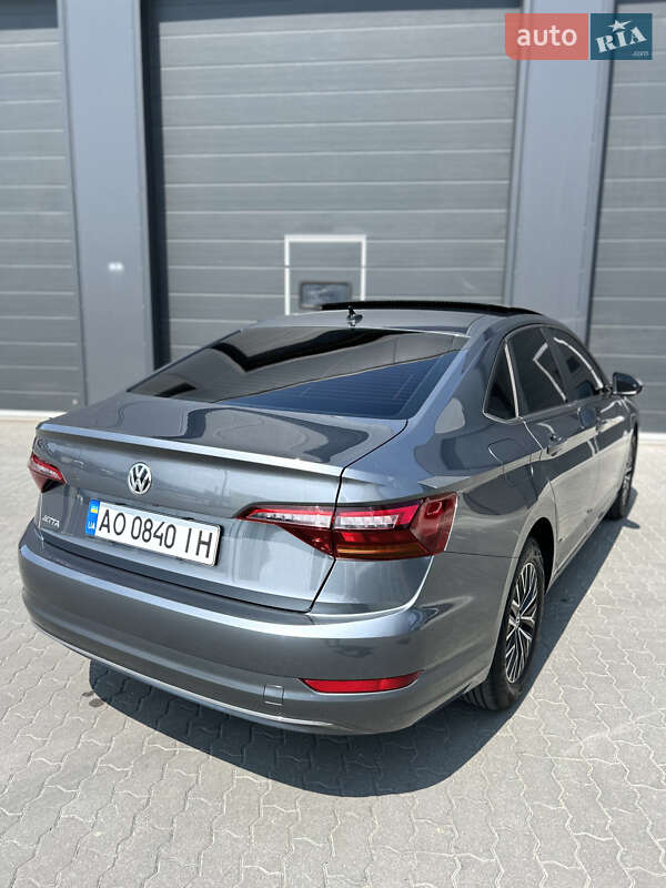 Седан Volkswagen Jetta 2019 в Ужгороді фото 9 Седан Volkswagen Jetta 2019 в Ужгороді