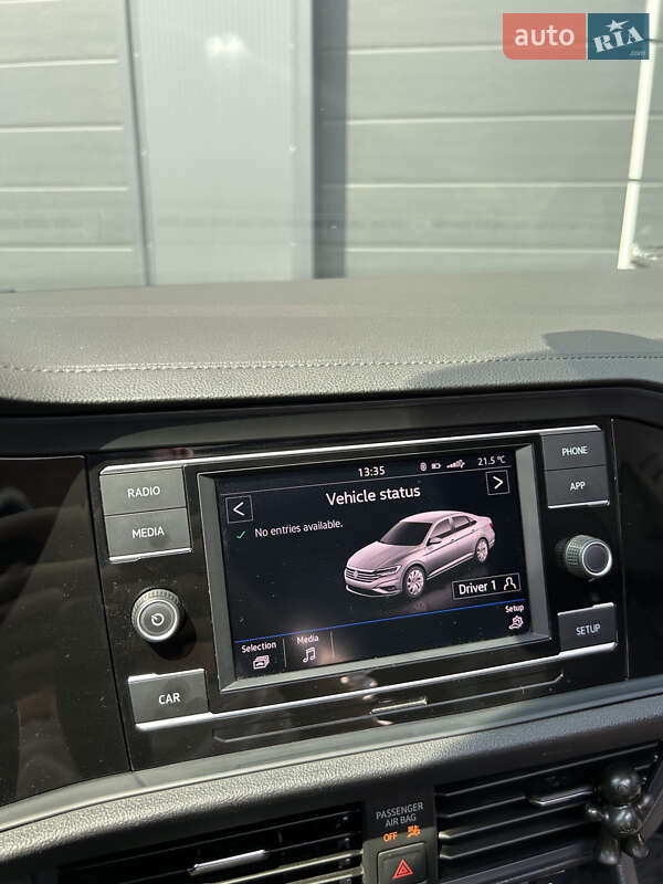 Седан Volkswagen Jetta 2019 в Ужгороді фото 26 Седан Volkswagen Jetta 2019 в Ужгороді