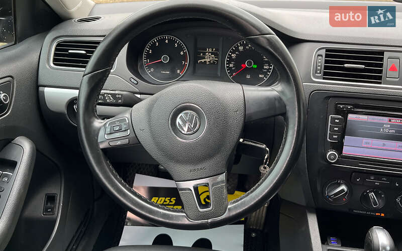 Седан Volkswagen Jetta 2012 в Стрые