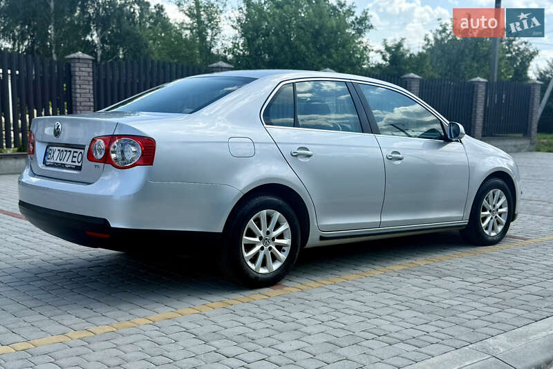 Седан Volkswagen Jetta 2007 в Староконстантинове
