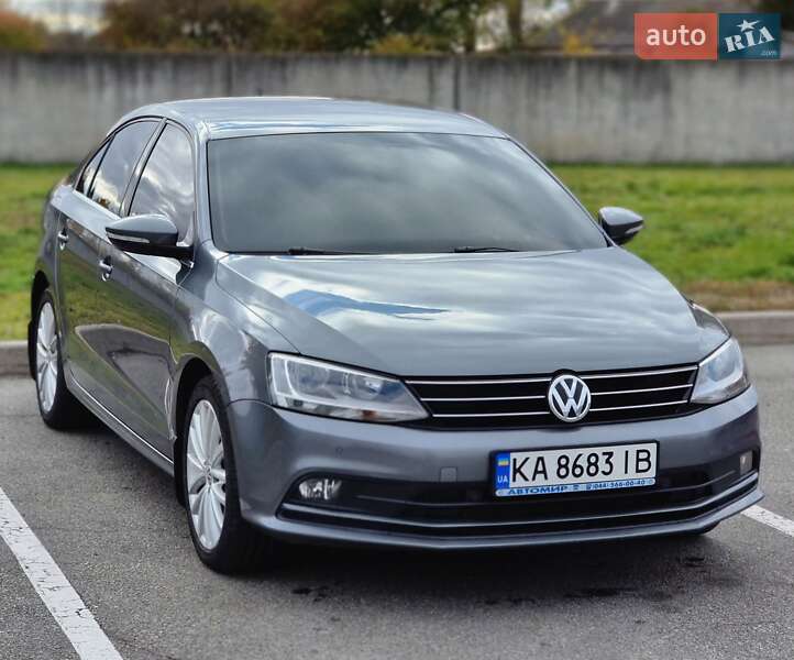 Седан Volkswagen Jetta 2016 в Борисполі