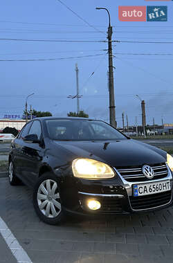 Седан Volkswagen Jetta 2009 в Ірпені