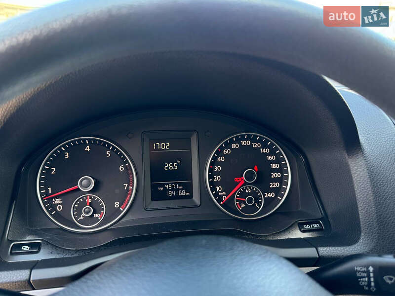 Седан Volkswagen Jetta 2009 в Харкові