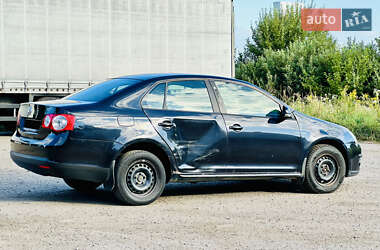 Седан Volkswagen Jetta 2007 в Львове