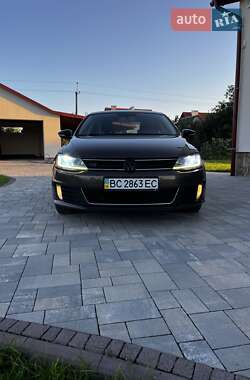 Седан Volkswagen Jetta 2013 в 