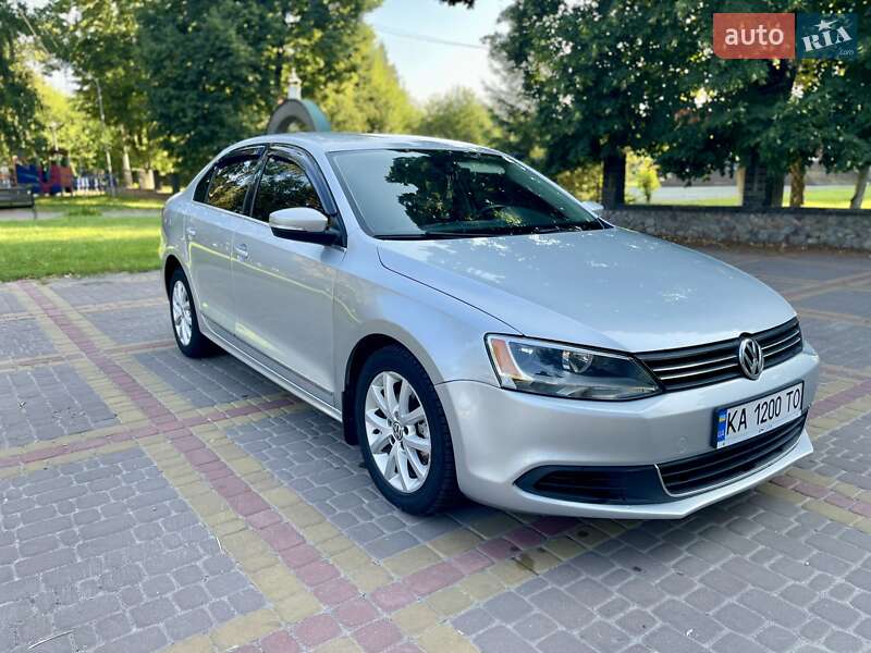 Седан Volkswagen Jetta 2013 в Киеве фото 3 Седан Volkswagen Jetta 2013 в Киеве