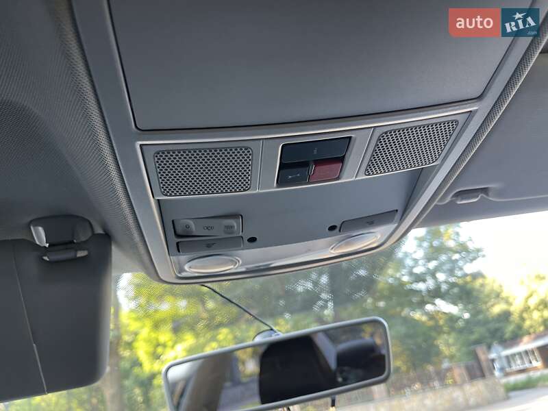 Седан Volkswagen Jetta 2013 в Киеве фото 21 Седан Volkswagen Jetta 2013 в Киеве